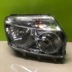 Dacia Duster 2012-15  genuine driver side headlight used