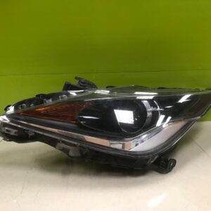 Toyota aygo  2012-  genuine passenger headlight