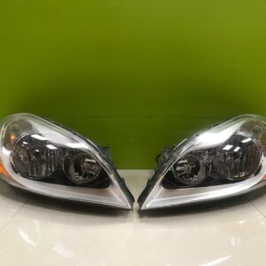 Volvo xc60 2008-12 genuine pair headlights 30763146/3145