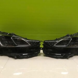 Lexus is 300 h 2013-16 genuine driver side Headlight