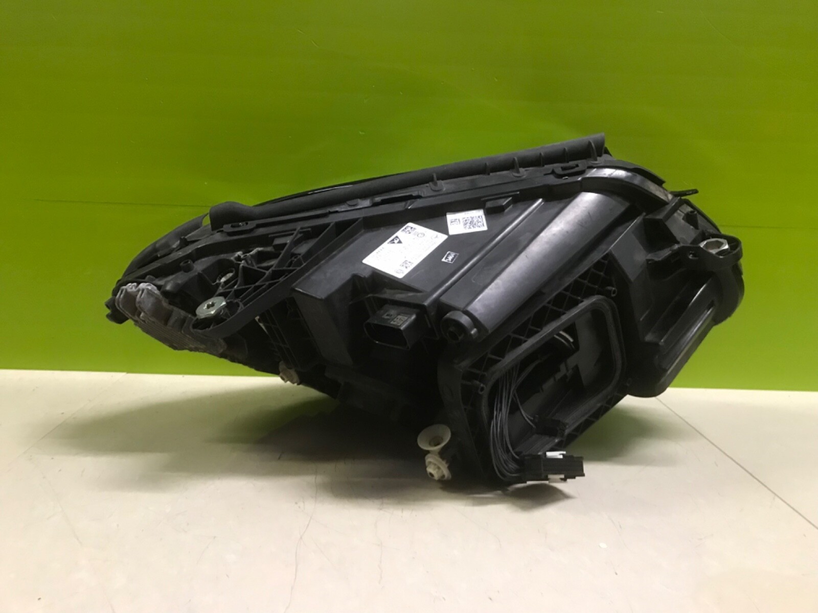 Mercedes c class coupe 2018- Genuine passenger full led headlight a2059068105 - Image 3