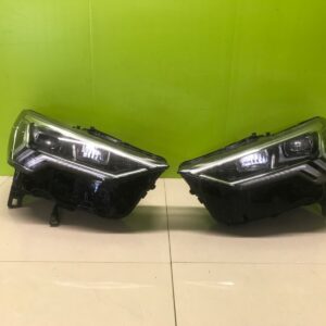 Audi q3 2018- genuine pair led headlights  83a941033/034