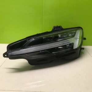 Volvo s60/v60 2017-23  genuine passenger  Led headlight  32342542