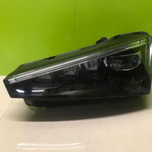 Skoda Scala 2019-genuine passenger side crystal-led xenon headlight 657941019a