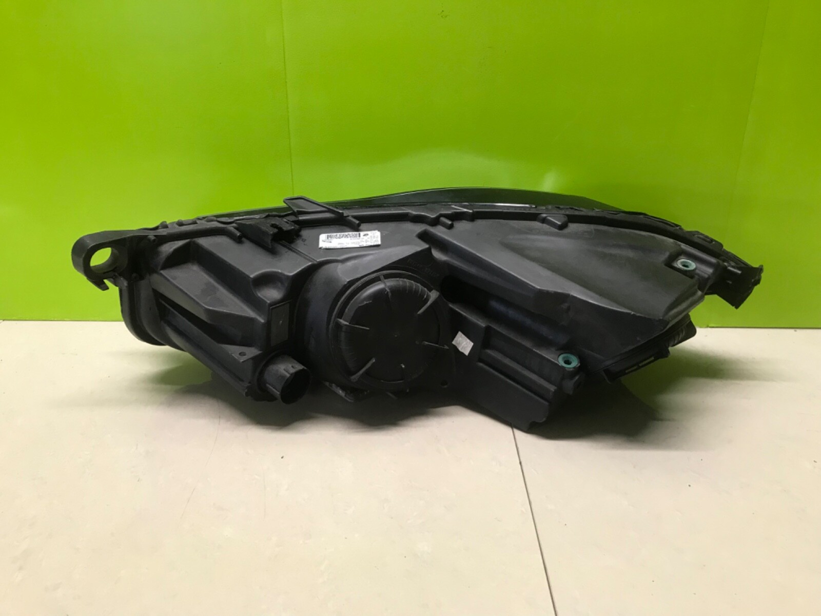 Jaguar f-pace 2015-19 Genuine xenon pair Headlights - Image 4