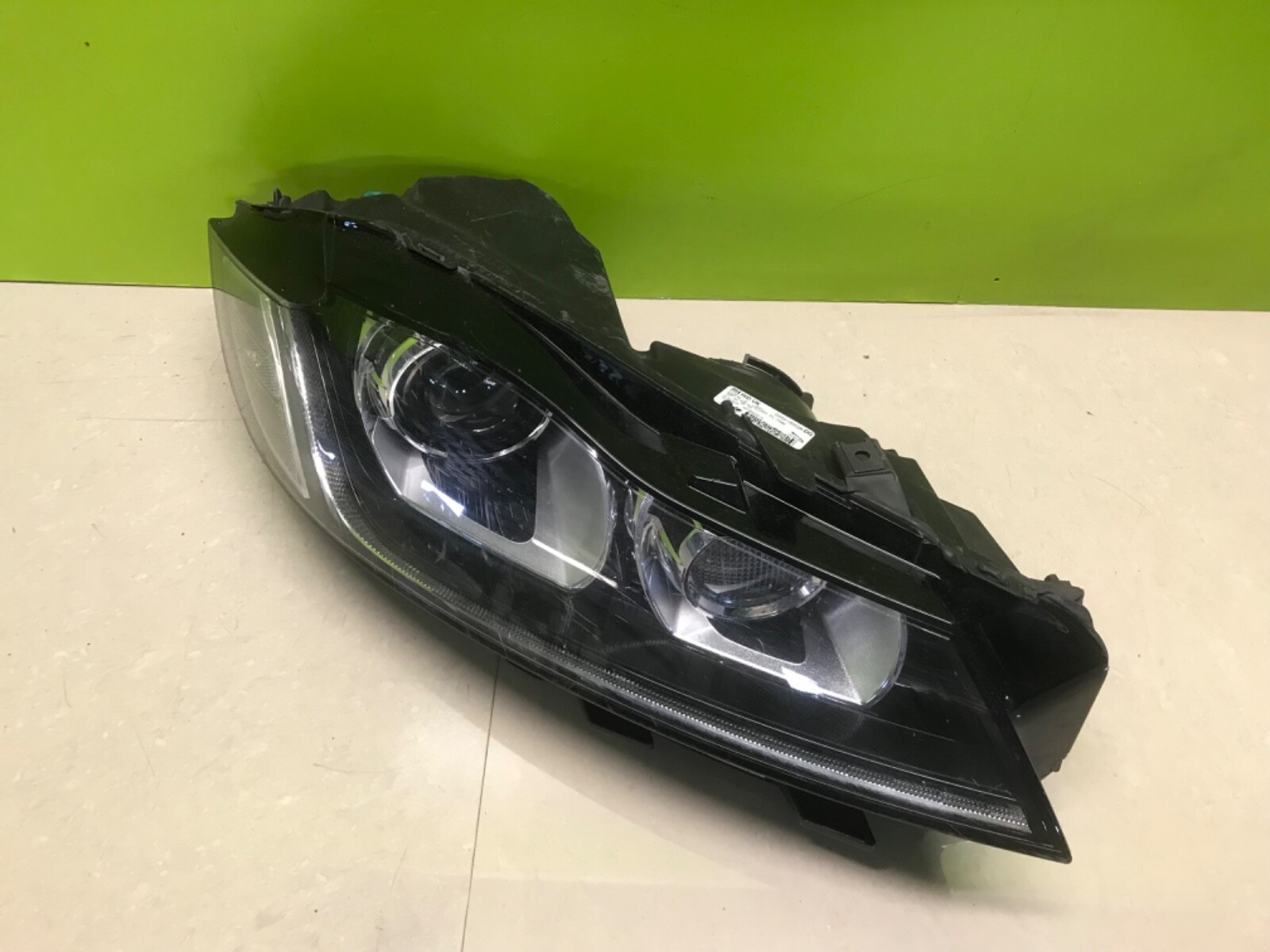 Jaguar f-pace 2015-19 Genuine xenon pair Headlights - Image 7