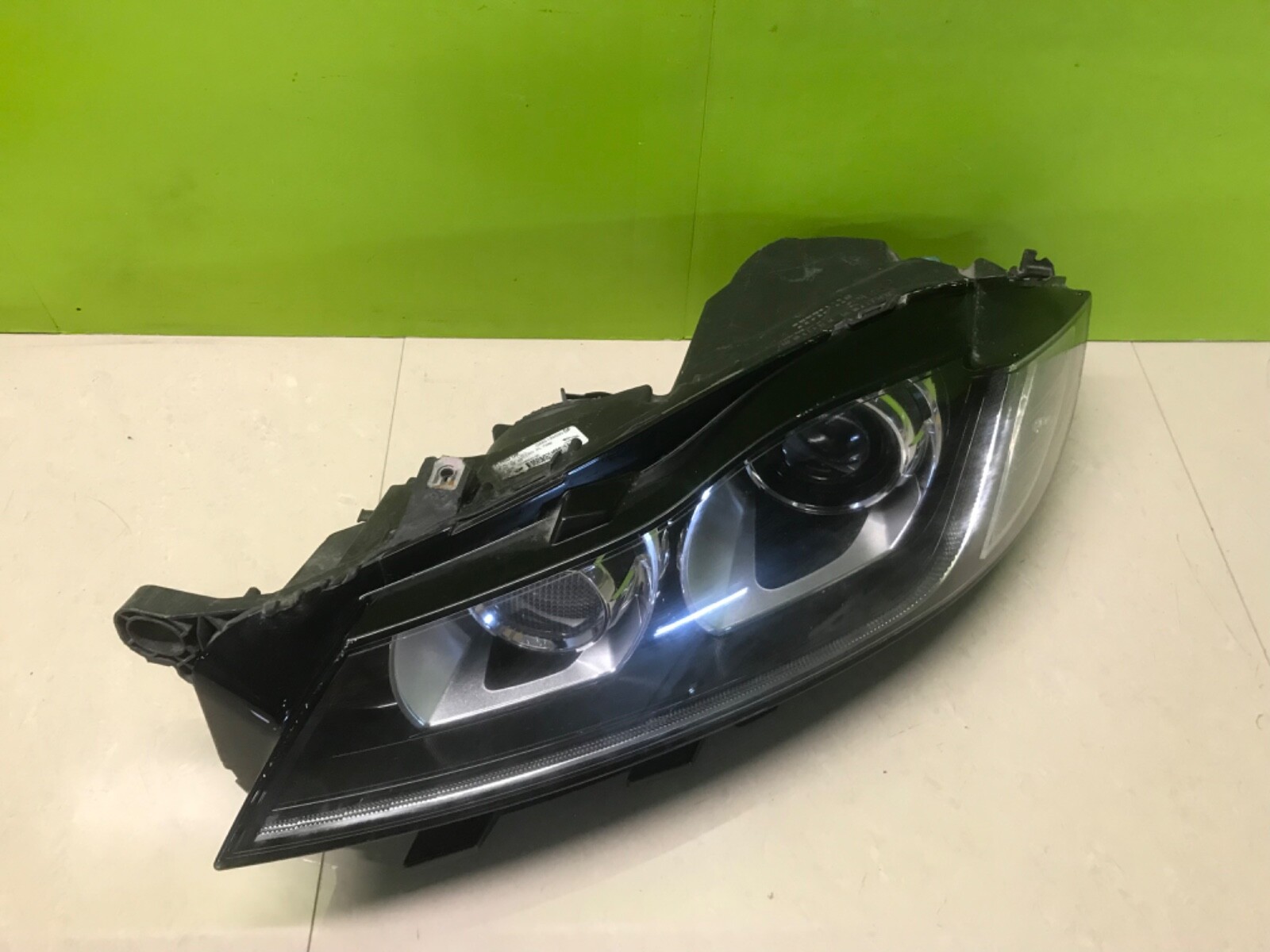 Jaguar f-pace 2015-19 Genuine xenon pair Headlights - Image 8