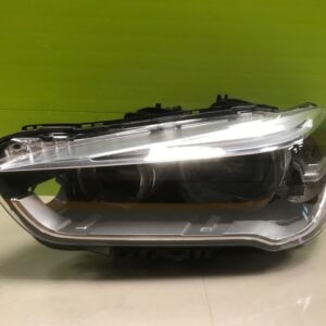 Bmw x1 f48 2016-21 genuine passenger side led  Headlight 7495005