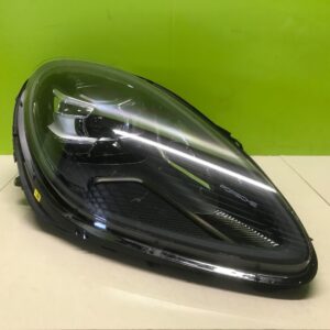 Porsche Macan 2018-Genuine driver led headlight95b941010.aq