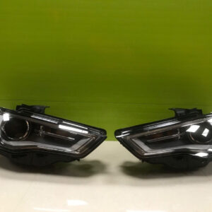 Audi A3/s3  2012-15 Genuine pair xenon led headlights 8v0941006a/005d