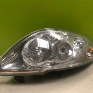 Renault master 2012- genuine driver side headlight