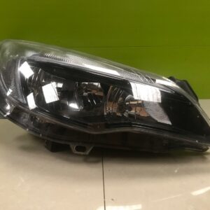 Vauxhall astra j 2012-15 Genuine driver  headlight 1gl 010011-10