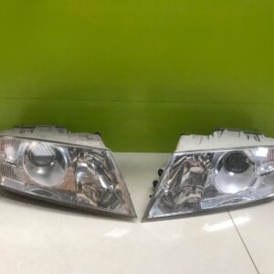 Skoda octavia 2005-08 genuine pair  headlights