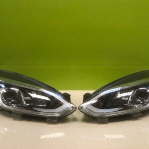 Ford fiesta 2017- Genuine pair led Headlights