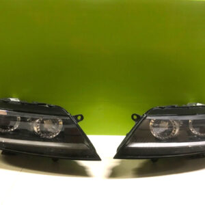 Vw phaeton 2012- Genuine xenon Headlights pair  3d2941754/751a