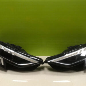 Audi s3/rs3 8y 2021-on genuine Led Headlights pair 8y0941034a/033a