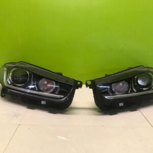 Jaguar Xe 2015-19 genuine xenon headlights pair