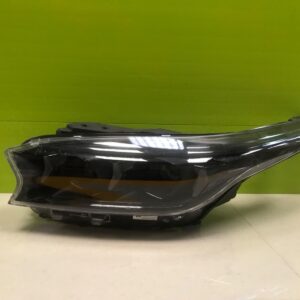 Kia x -ceed 2017-on  genuine passenger  led Headlights lj86l