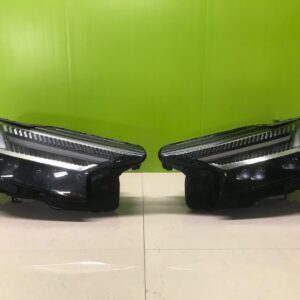 Audi q4 e-tron 2021-23 genuine Led Headlights pair 89a941036a/035a