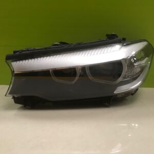 Bmw 5 series g30/g31 2017- genuine passenger Led Headlight 7439201