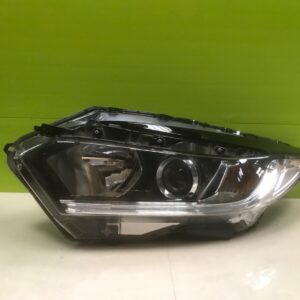 Honda hrv 2018-20 Genuine passenger side  headlight