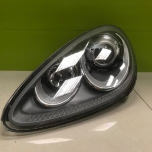 Porsche Cayenne 2011-Genuine passenger headlight  7p5941031ba