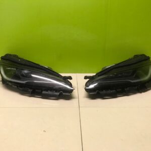 Tesla model 3 2024- genuine pair  led headlights 1760886-00-f