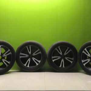 Mercedes b class w246 2012-on Genuine set Alloys Wheels 205/55/16
