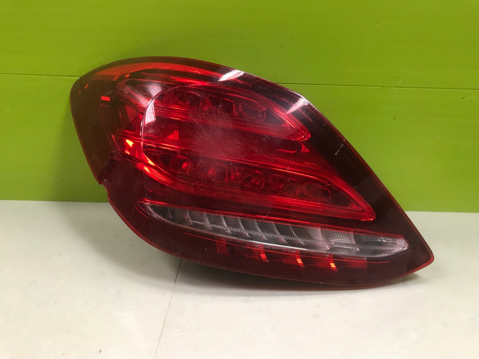 Mercedes c class w205 2014-21 Genuine driver rear light a2059061357