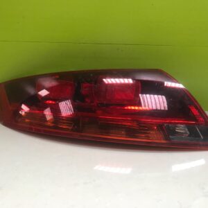 Audi TT s line mk2  2008-12 genuine rear passenger led light 9j0945095c