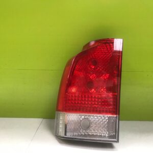 Volvo xc70 cross country 2000-04 genuine rear passenger light
