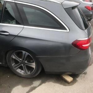 Mercedes e class estate w213 2016-21 Breaking Genuine Full Suspension rear Axle